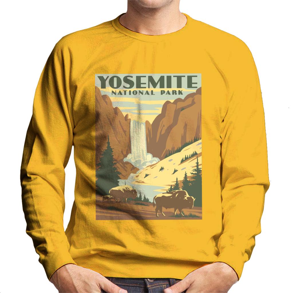 US National Parks Yosemite Waterfall Men's Sweatshirt product image 6
